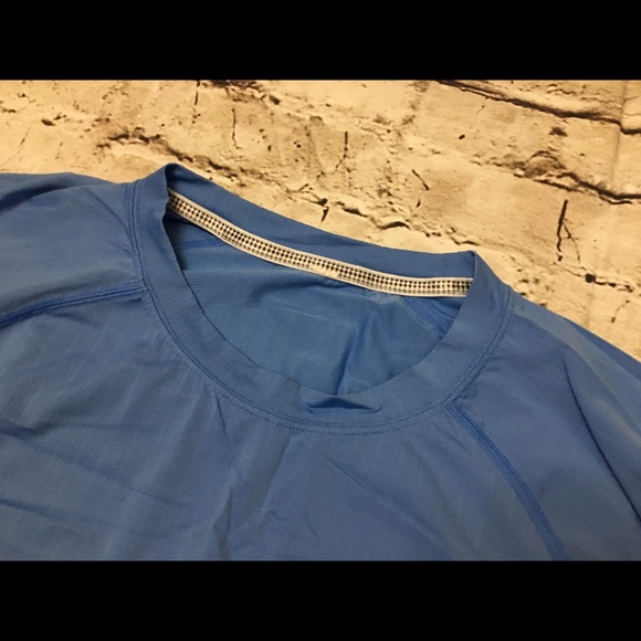 Lululemon Blue Short Sleeve Shirt - Picture 7 of 7